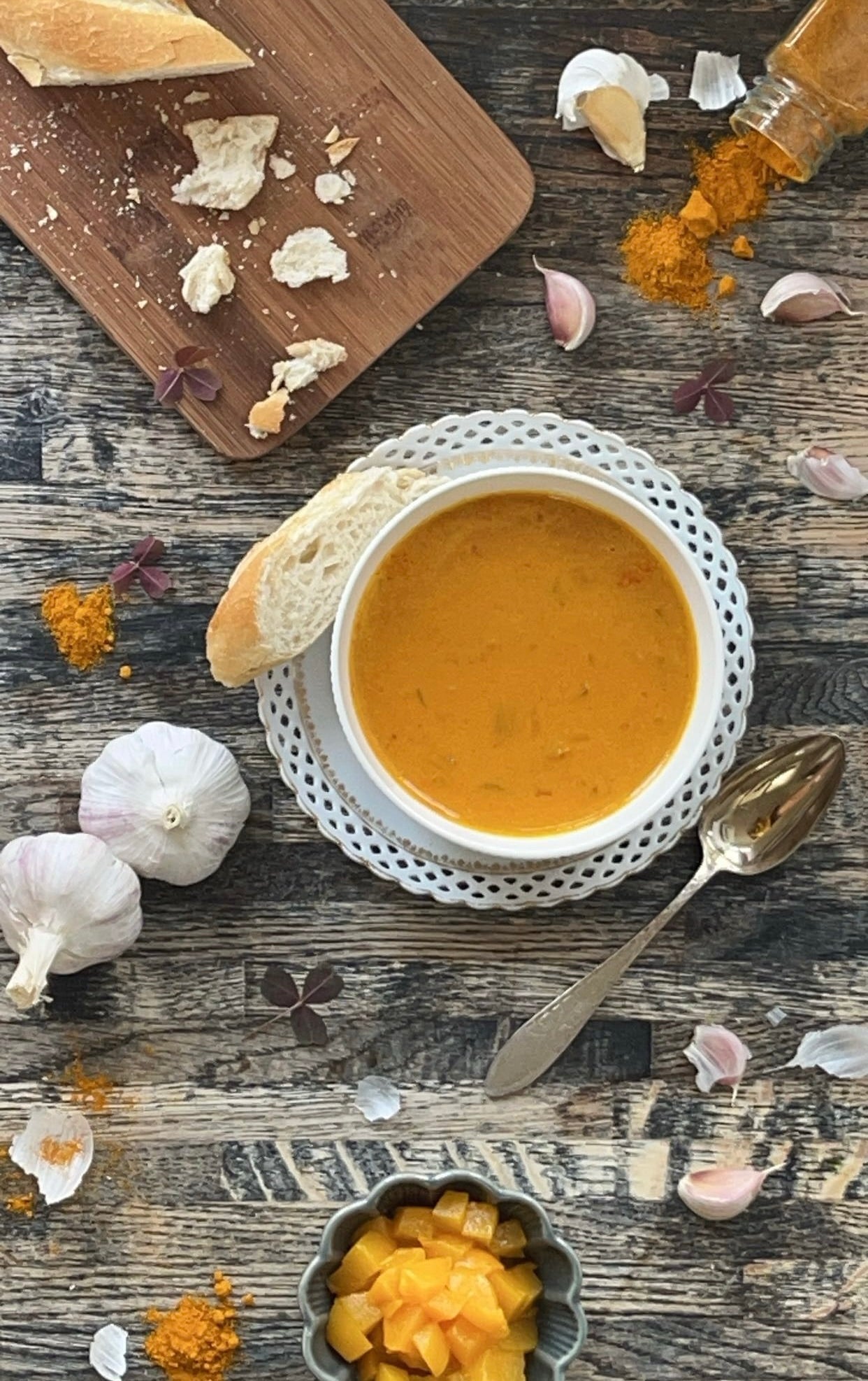 Ferskensuppe m. karry