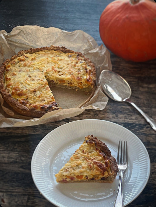 Græskar tærte m. løg & bacon