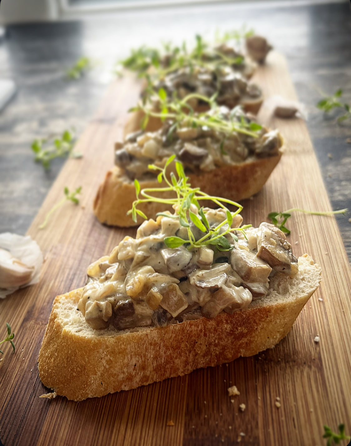 Bruschetta m. svampe